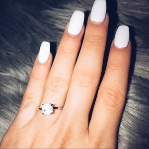 4 prong silver ring!